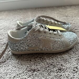 Venezia Women's Silver Glitter Sneakers